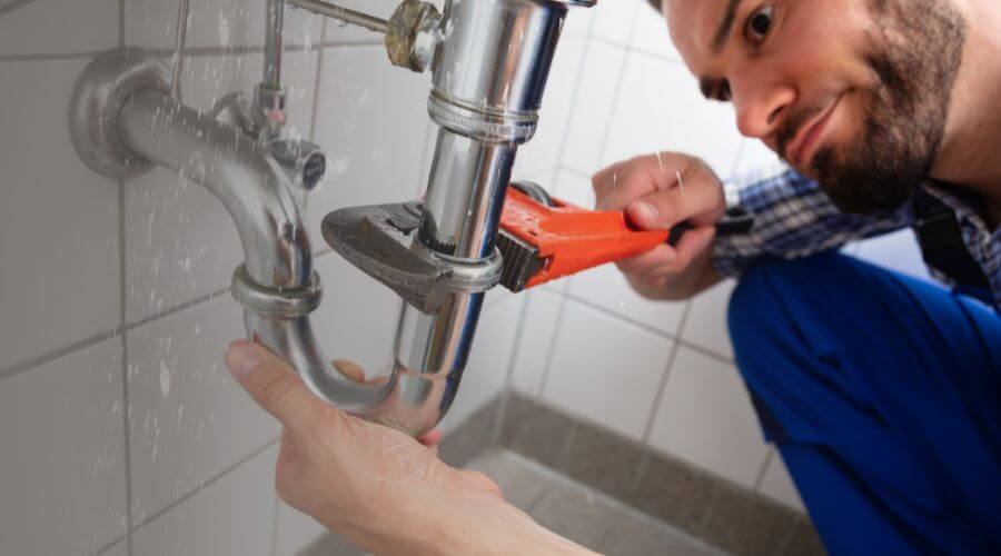 Professional sink repair in Kanawha, IA